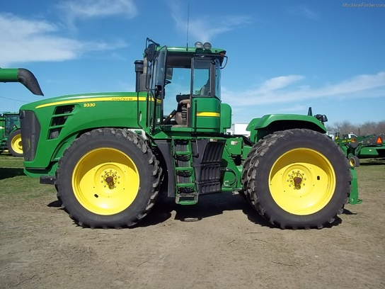 2009 John Deere 9330
