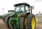 2011 John Deere 7230R