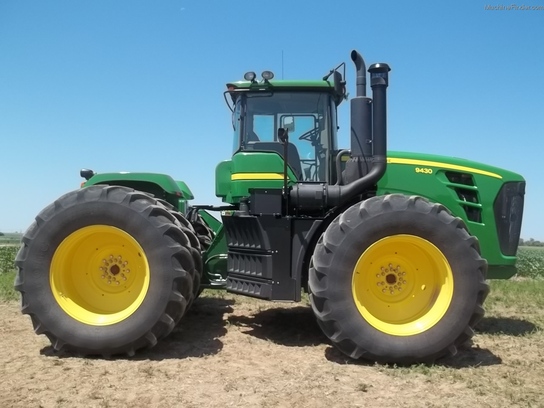 2011 John Deere 9430