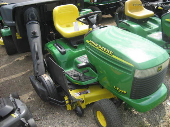 2000 John Deere LX277