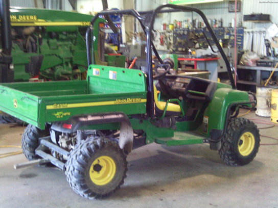 2005 John Deere HPX 4X4