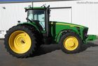 2008 John Deere 8230