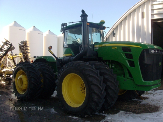 2010 John Deere 9230