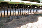 2001 John Deere 567
