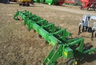  John Deere 825
