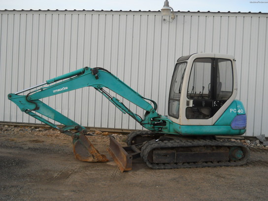  Komatsu PC40