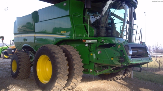 2012 John Deere S660
