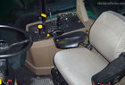 2000 John Deere 7410