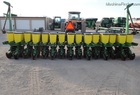 1999 John Deere 1780