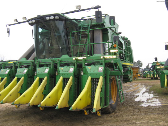 2011 John Deere 7760