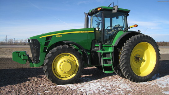 2007 John Deere 8330
