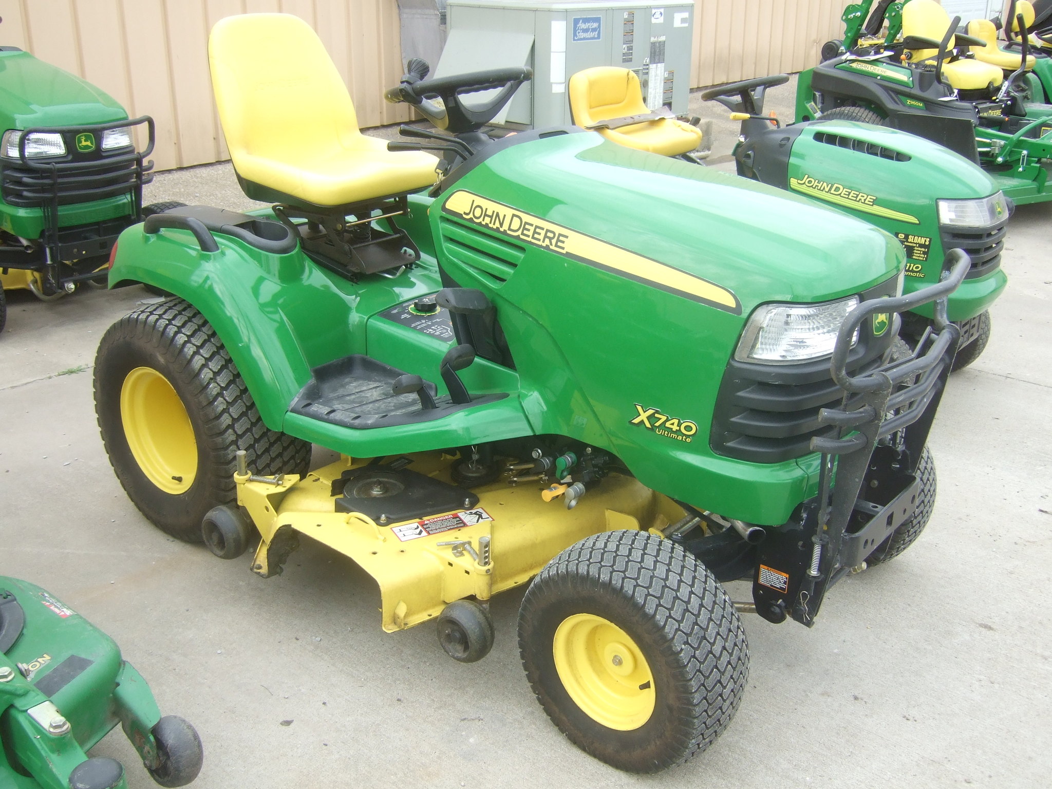 John Deere X740 Lawn & Garden Tractors for Sale []