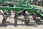 2002 John Deere 1820