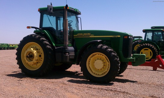 2008 John Deere 8110
