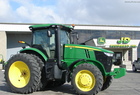 2011 John Deere 7215R