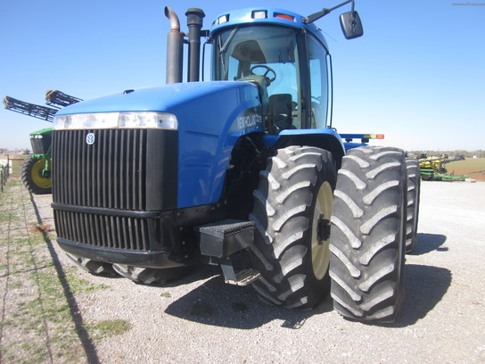 2003 New Holland TJ375
