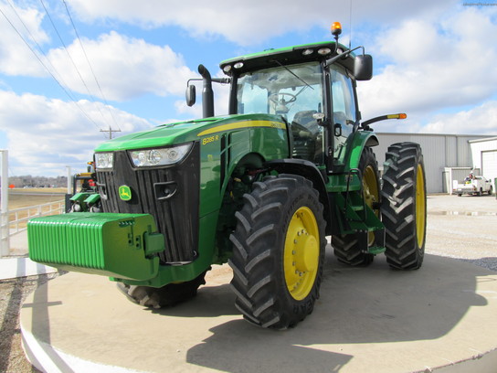 2012 John Deere 8285R