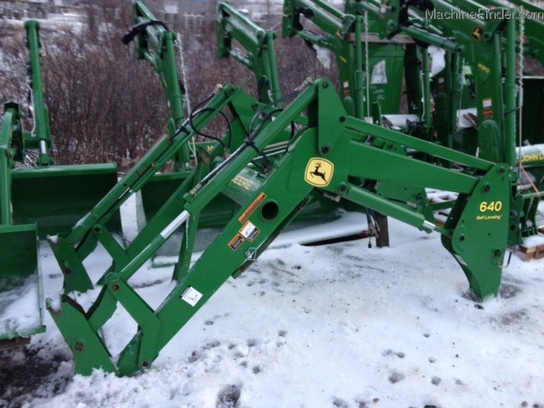 2006 John Deere 640