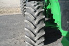 2011 John Deere 7215R