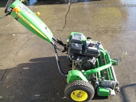 2010 John Deere 220E