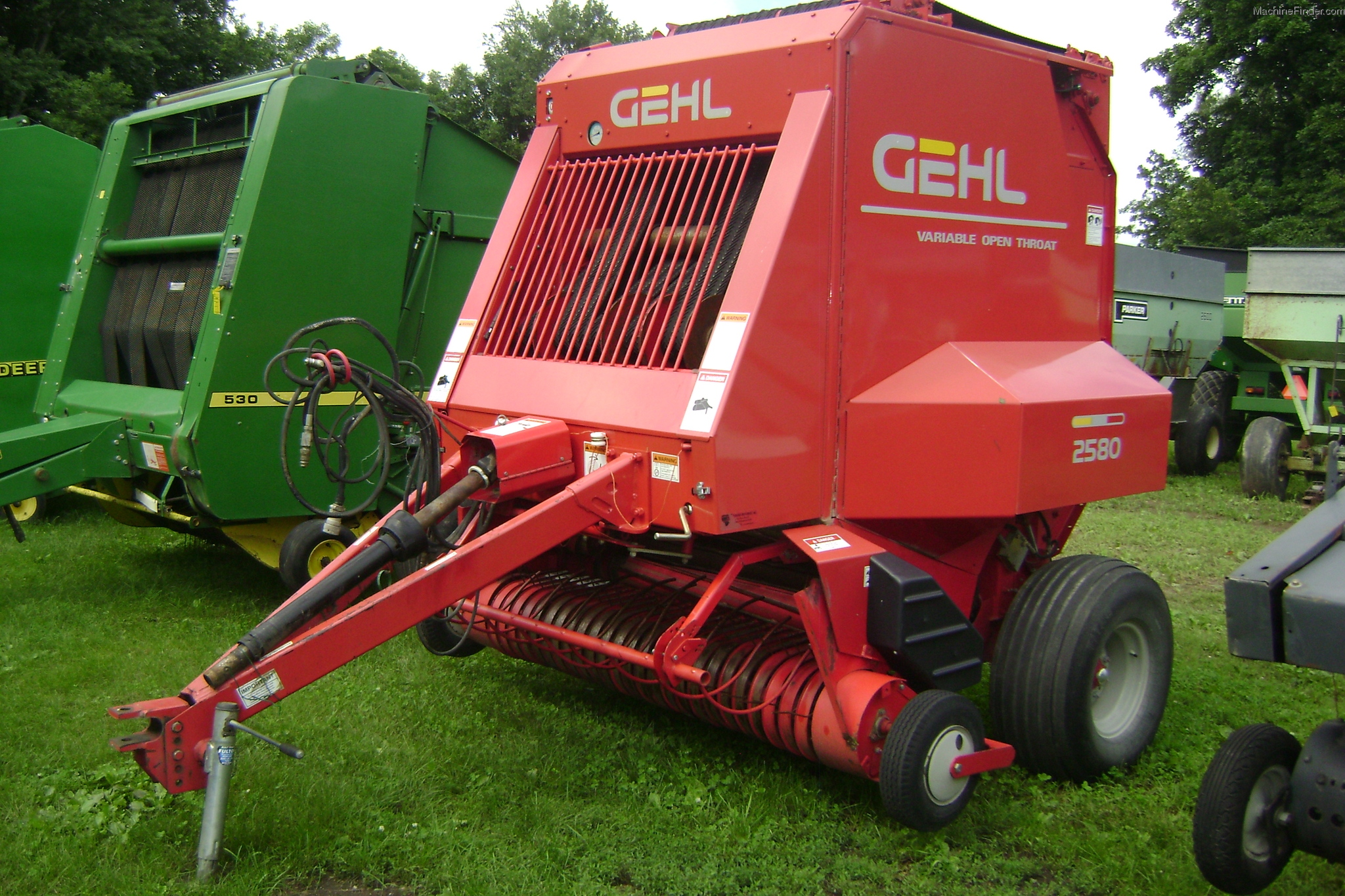 2005 Gehl 2580 Hay Equipment Round Balers John Deere MachineFinder