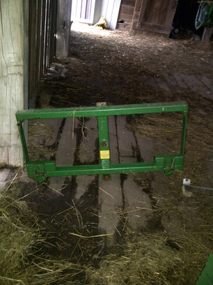 2007 John Deere BALE SPEAR