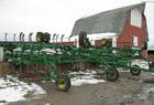 2009 John Deere 2210