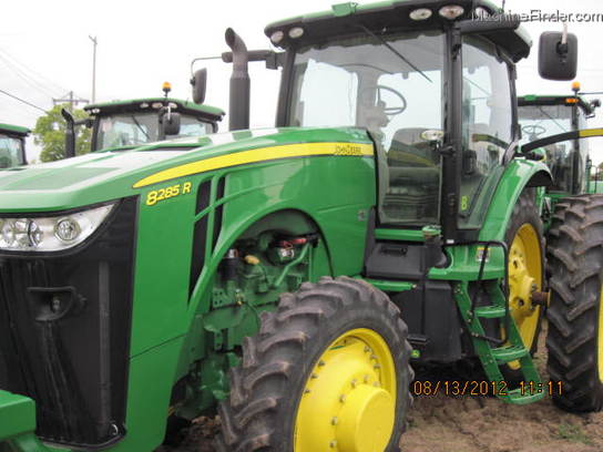 2011 John Deere 8285R