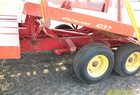  New Holland 1037