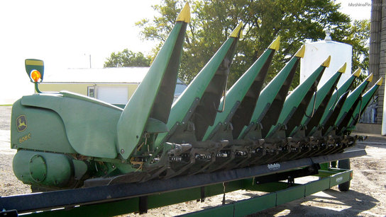 2010 John Deere 608C StalkMaster