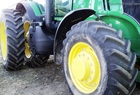 2011 John Deere 7230R