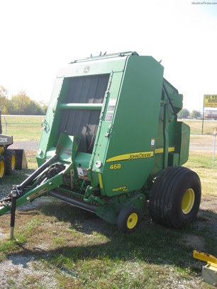 2008 John Deere 468