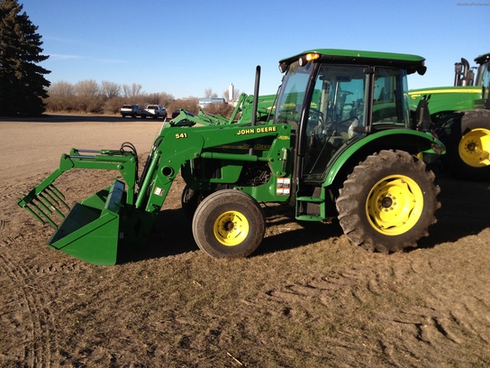 2004 John Deere 5320