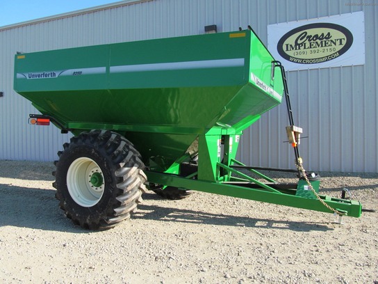 2013 Unverferth 8250