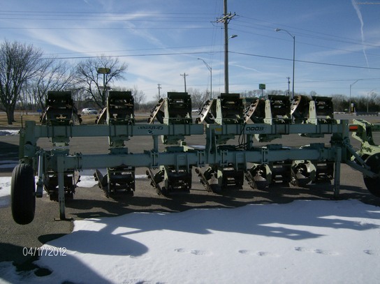 2004 Orthman 6000
