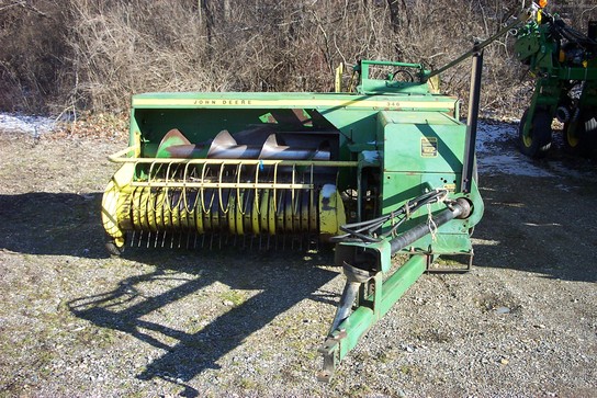  John Deere 346