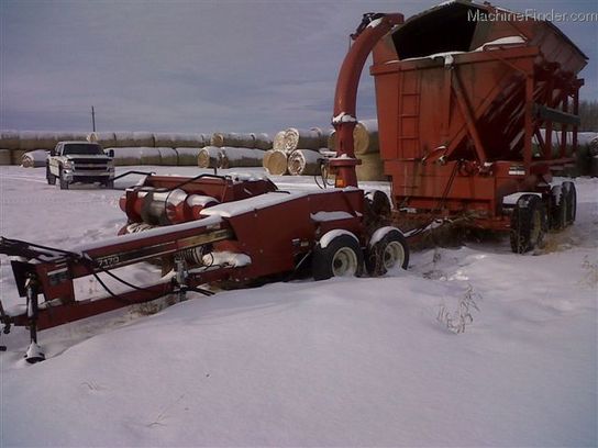 1998 Hesston 7170