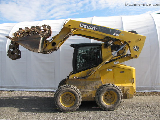 2008 John Deere 325