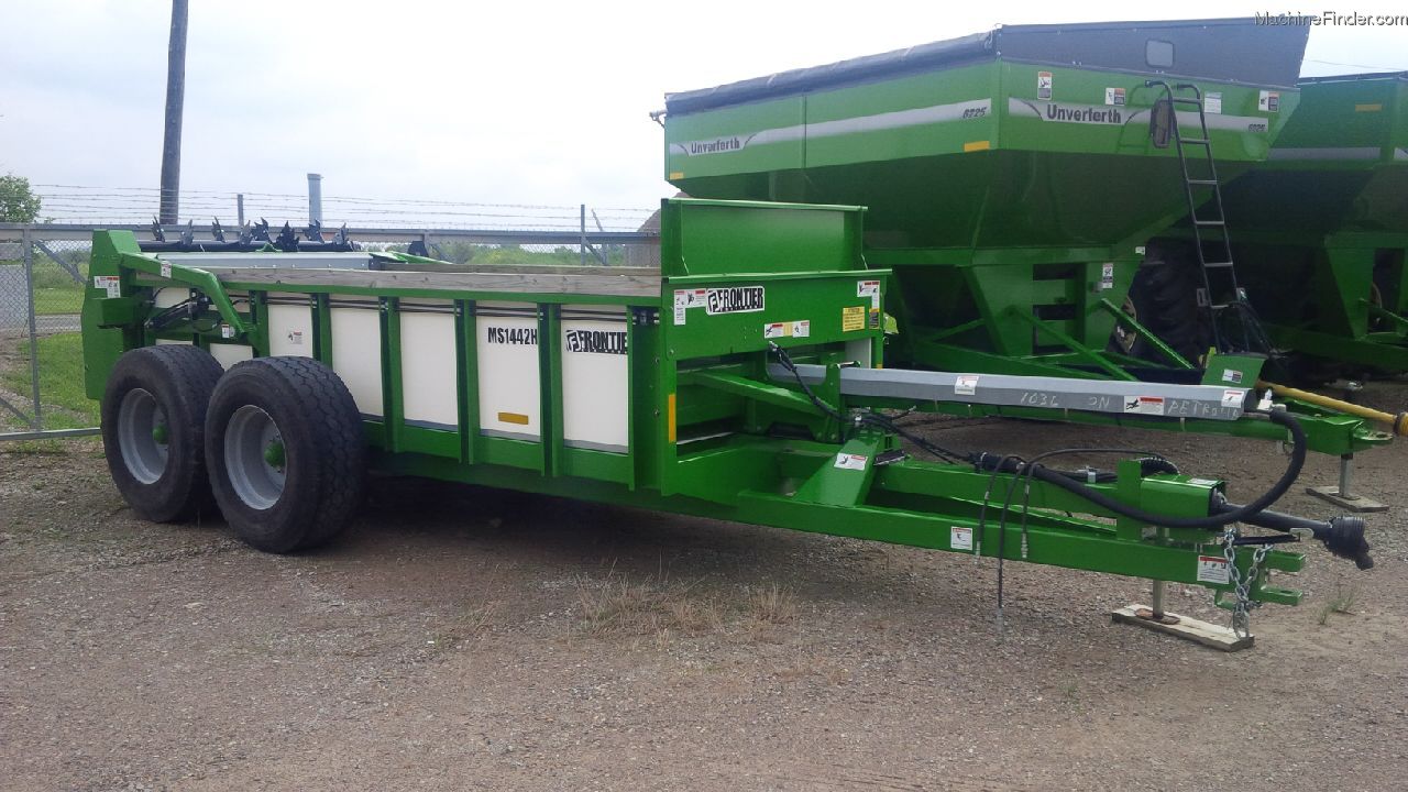 2012 Frontier MS1442H Spreaders Fertilizer & Manure John Deere