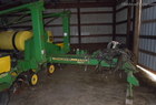 2000 John Deere 1770