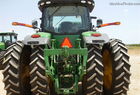 2011 John Deere 8235R