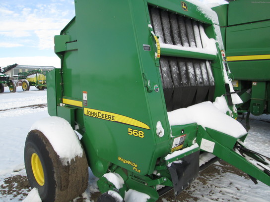 2012 John Deere 568