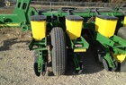 2005 John Deere 1770NT