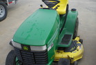 1999 John Deere GT235