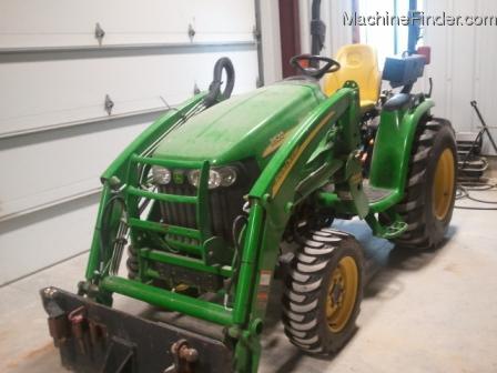 2006 John Deere 3520