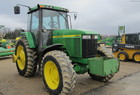 1997 John Deere 7810