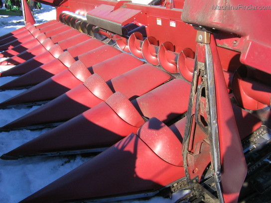 2011 John Deere 2612