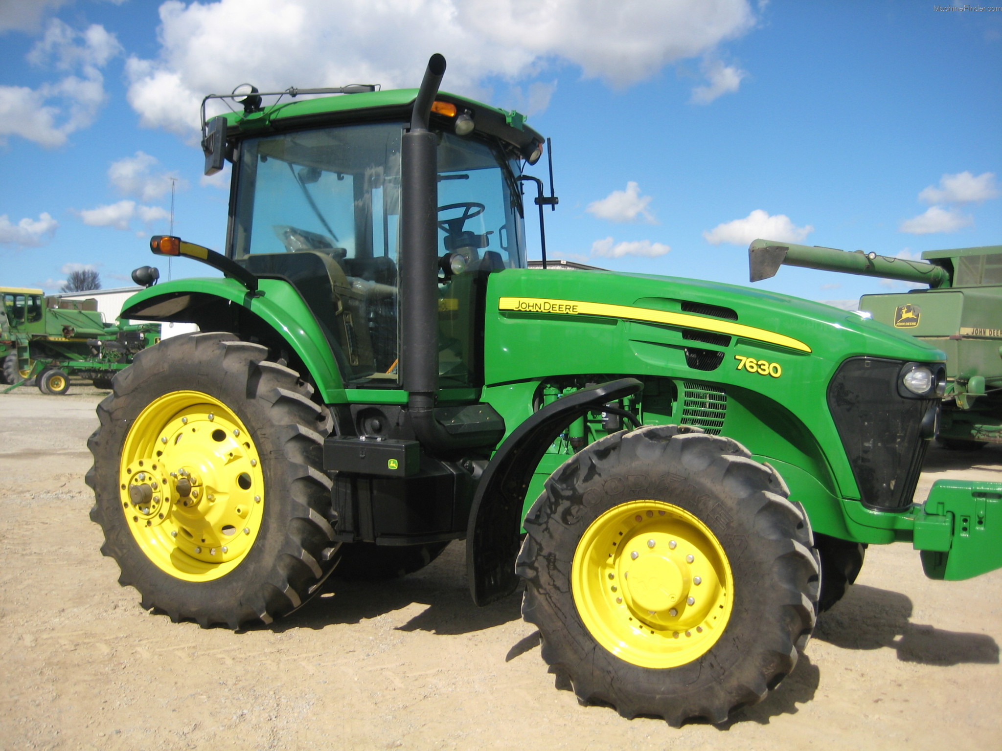 2011 John Deere 7630 Tractors Row Crop (+100hp) John Deere