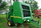 2004 John Deere 567