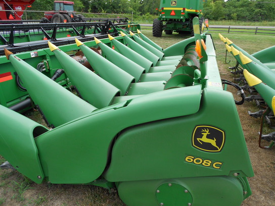2009 John Deere 608C